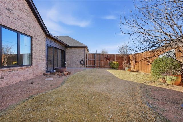 306 N 11th Street, Wolfforth, TX 79382