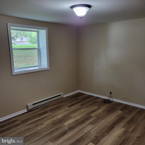 826 MAPLE STREET, Waynesboro, PA 17268