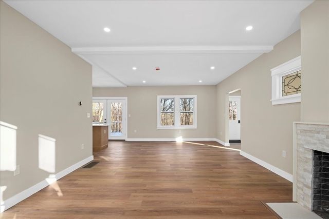 270 Brattle St, Holden, MA 01520