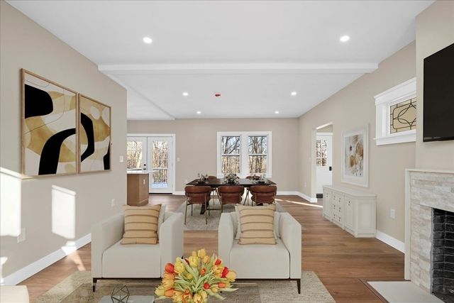 270 Brattle St, Holden, MA 01520