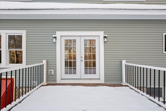 270 Brattle St, Holden, MA 01520