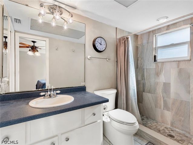 8848 Fordham ST, Fort Myers, FL 33907