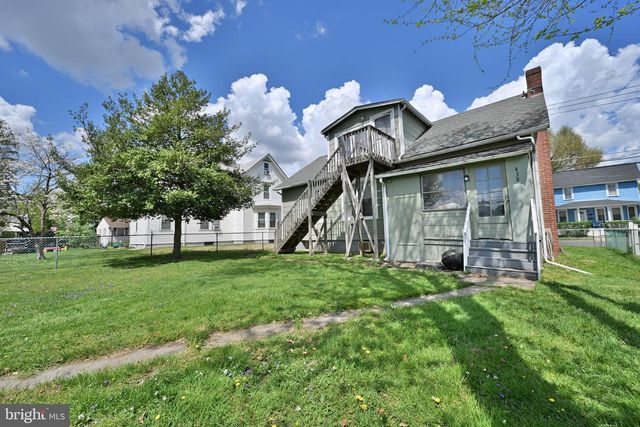 438 W 3RD ST, Florence, NJ 08518