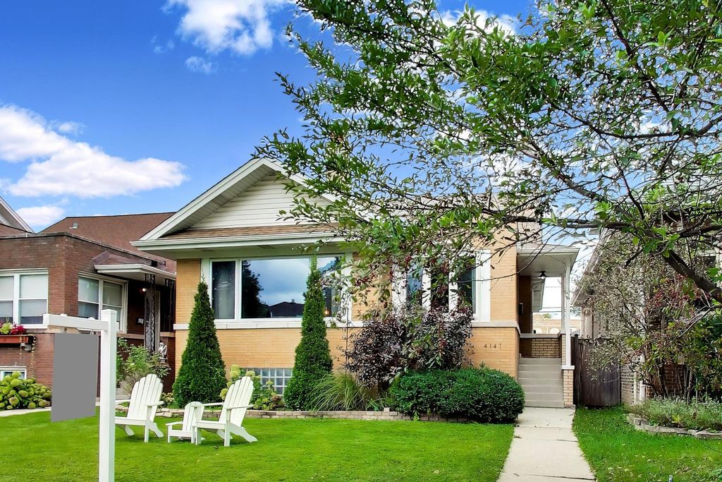 4147 N Dickinson Avenue, Chicago, IL 60641 — photo 2