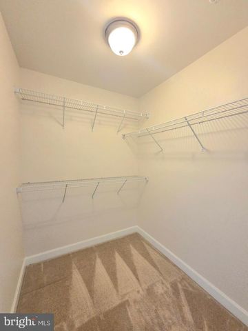 5415 STREAM BANK LN, Greenbelt, MD 20770