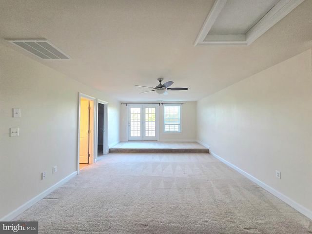 5415 STREAM BANK LN, Greenbelt, MD 20770