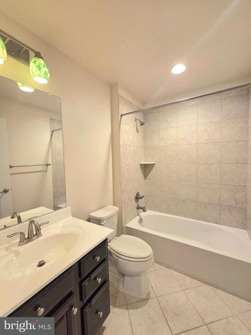5415 STREAM BANK LN, Greenbelt, MD 20770
