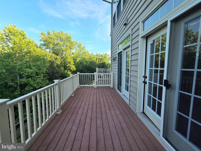 5415 STREAM BANK LN, Greenbelt, MD 20770