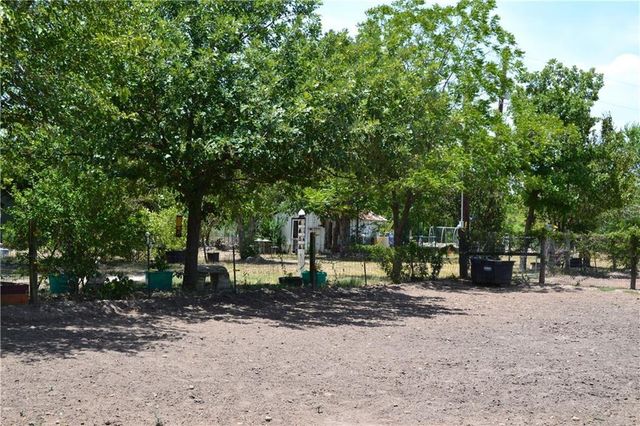 11248 Tom Sassman RD, Austin, TX 78747