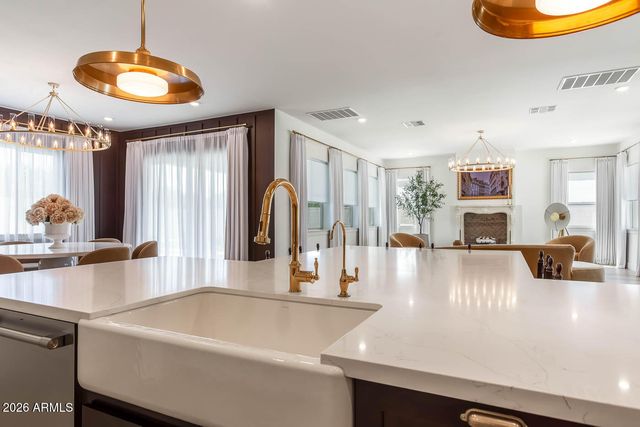 1227 E JUDE Lane, Gilbert, AZ 85298