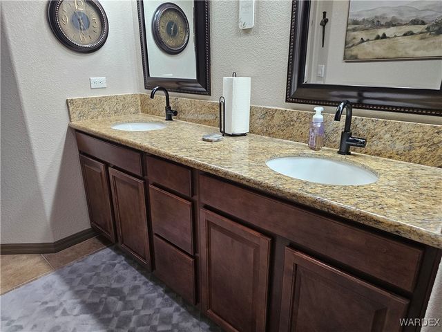 6246 S Vista Laguna Drive, Fort Mohave, AZ 86426