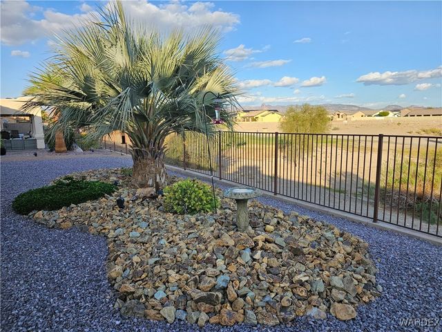 6246 S Vista Laguna Drive, Fort Mohave, AZ 86426