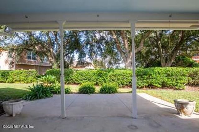 4967 LAUREL GREEN Way E, Jacksonville, FL 32225