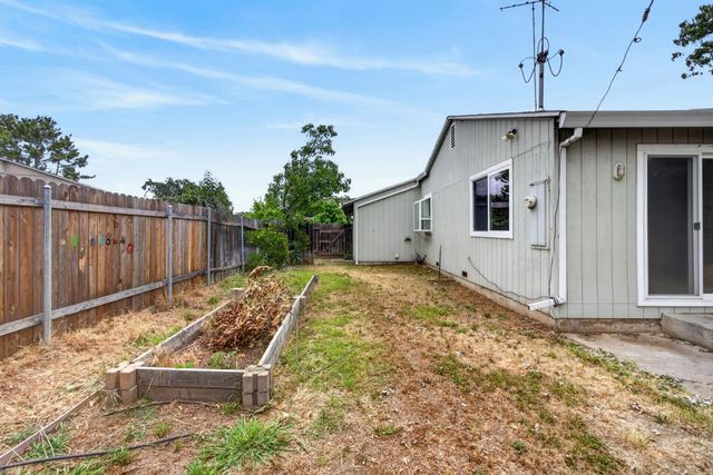 6013 Ellerslee Dr, Carmichael, CA 95608