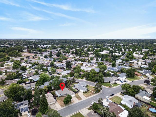 6013 Ellerslee Dr, Carmichael, CA 95608