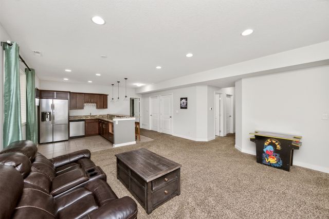 2500 NE 11th Street, Grimes, IA 50111