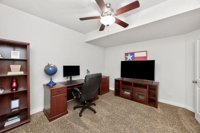 2500 NE 11th Street, Grimes, IA 50111