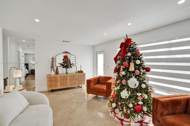 10401 SW 53rd St, Miami, FL 33165