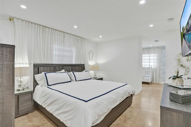 10401 SW 53rd St, Miami, FL 33165