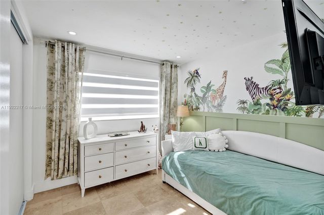 10401 SW 53rd St, Miami, FL 33165