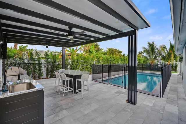 10401 SW 53rd St, Miami, FL 33165