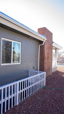 400 WELLESLEY Drive SE, Albuquerque, NM 87106
