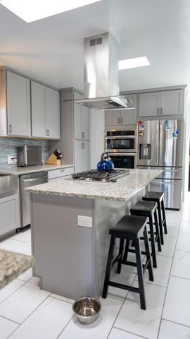 400 WELLESLEY Drive SE, Albuquerque, NM 87106