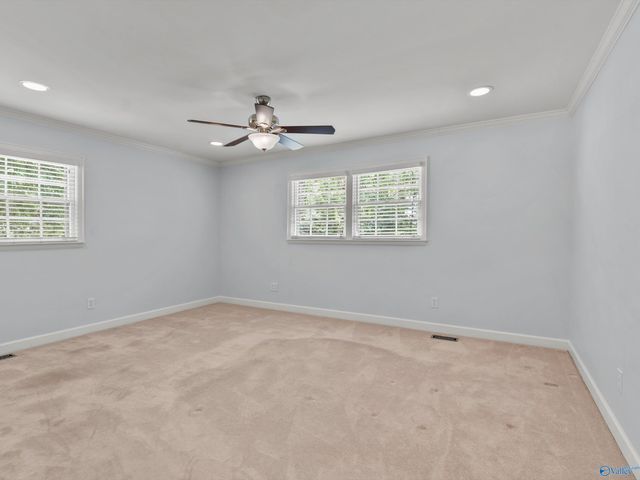 718 Versailles Drive SE, Huntsville, AL 35803