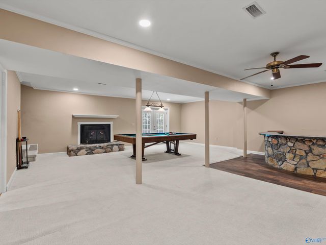 718 Versailles Drive SE, Huntsville, AL 35803