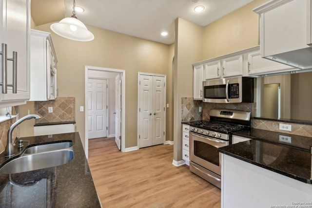 453 Raven Ridge, New Braunfels, TX 78130