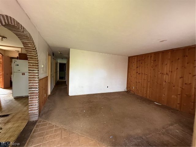 7004 Roe Boulevard, Madison, OH 44057