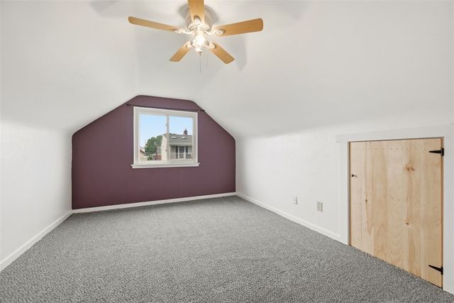 2514 Alberta Cir, West Mifflin, PA 15122