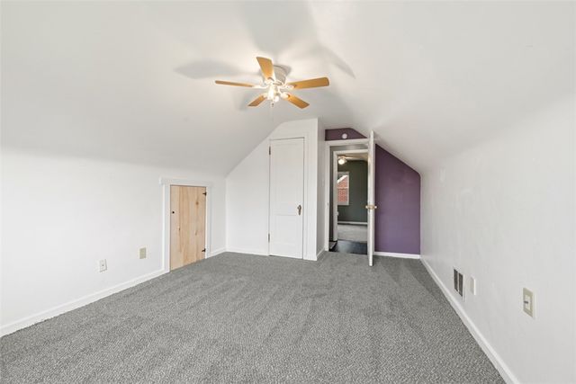 2514 Alberta Cir, West Mifflin, PA 15122