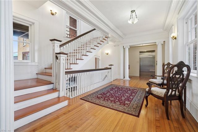 429 York St Apt 3D, Norfolk, VA 23510