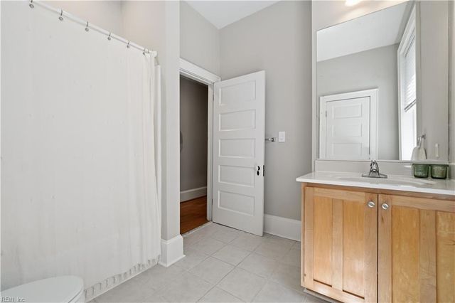 429 York St Apt 3D, Norfolk, VA 23510