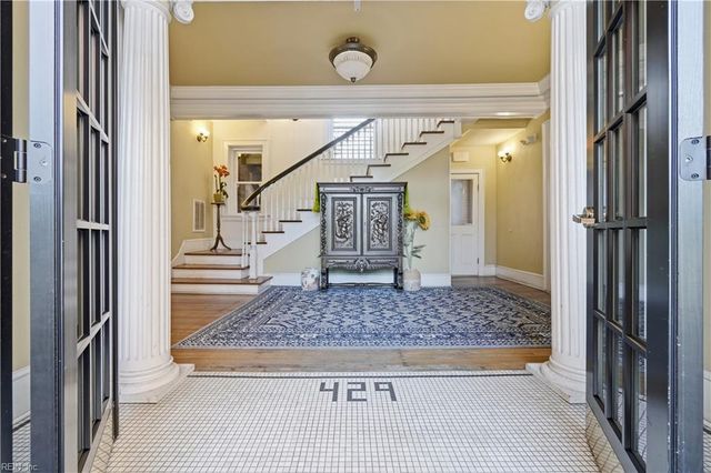 429 York St Apt 3D, Norfolk, VA 23510