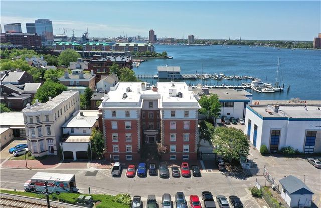 429 York St Apt 3D, Norfolk, VA 23510
