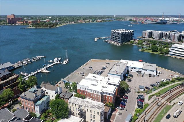 429 York St Apt 3D, Norfolk, VA 23510
