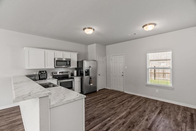 2255 Mary Alice, Conway, AR 72058