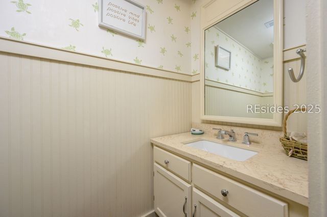 113 Shipyard Dr Apt 198, Hilton Head Island, SC 29928