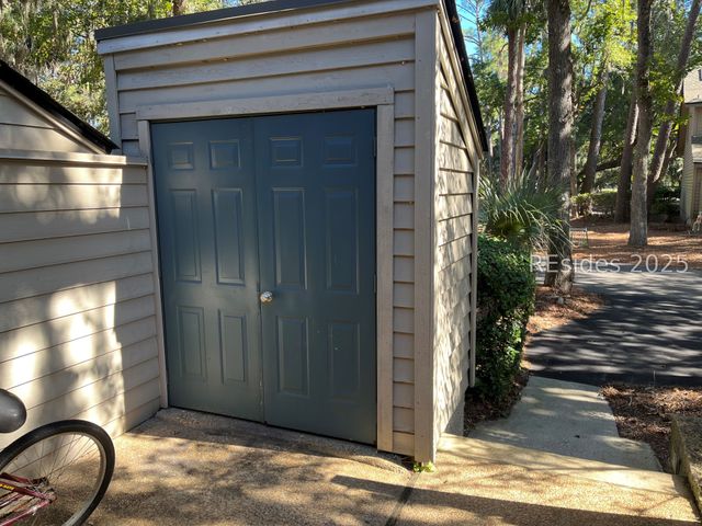 113 Shipyard Dr Apt 198, Hilton Head Island, SC 29928