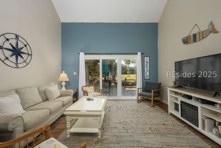 113 Shipyard Dr Apt 198, Hilton Head Island, SC 29928