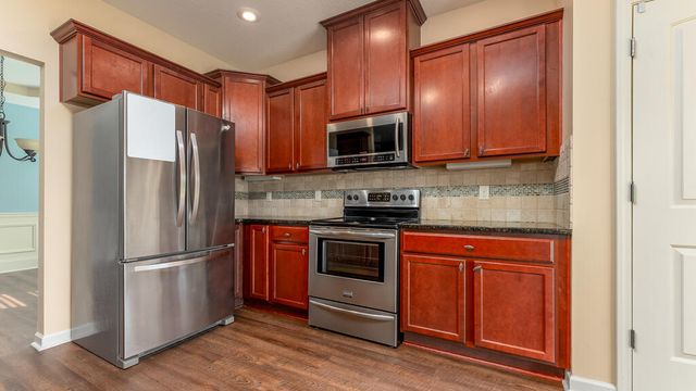 9260 Garrett Lake Drive, Midland, GA 31820