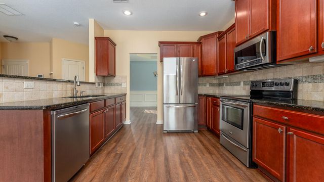 9260 Garrett Lake Drive, Midland, GA 31820