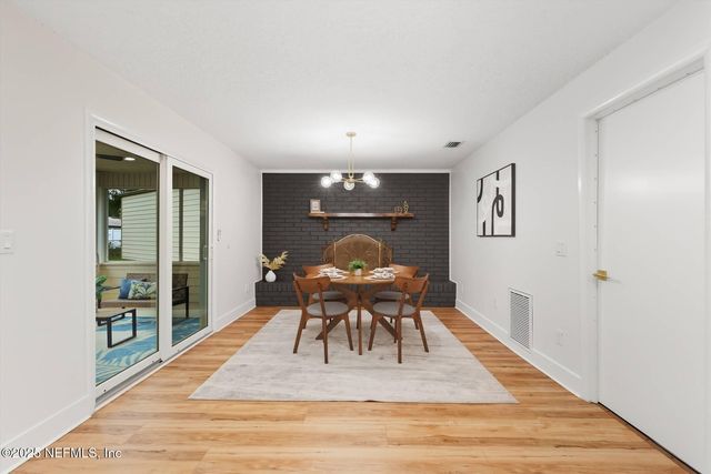 946 BOXWOOD Court, Orange Park, FL 32073