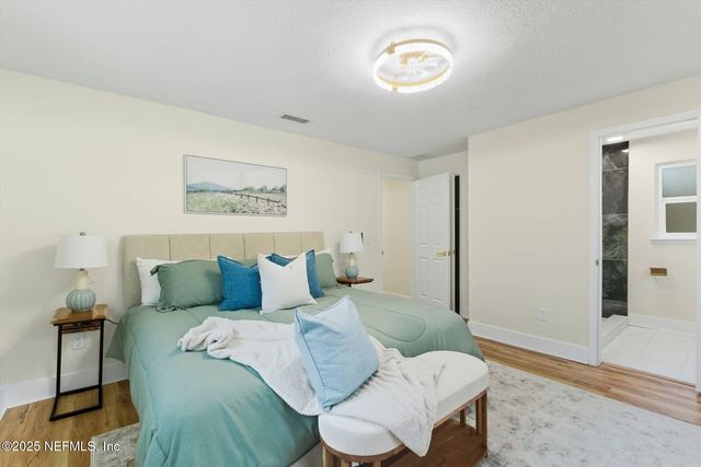 946 BOXWOOD Court, Orange Park, FL 32073