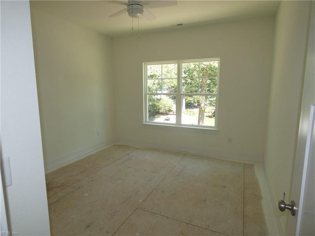 933 Stockbridge DR, Virginia Beach, VA 23464