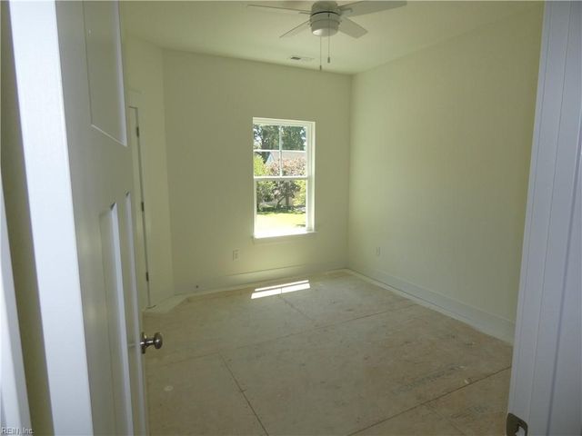 933 Stockbridge DR, Virginia Beach, VA 23464