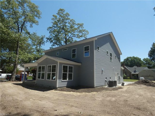 933 Stockbridge DR, Virginia Beach, VA 23464