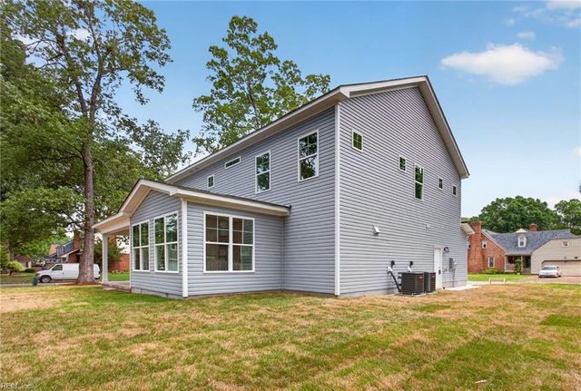 933 Stockbridge DR, Virginia Beach, VA 23464